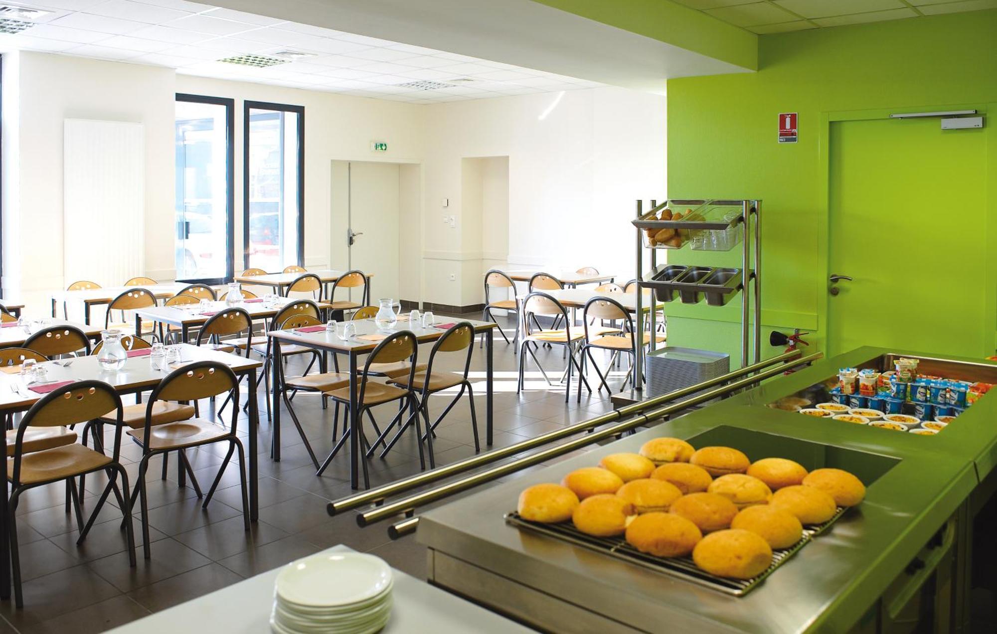 Jf Accueil & Formation Hotel Cholet Eksteriør billede