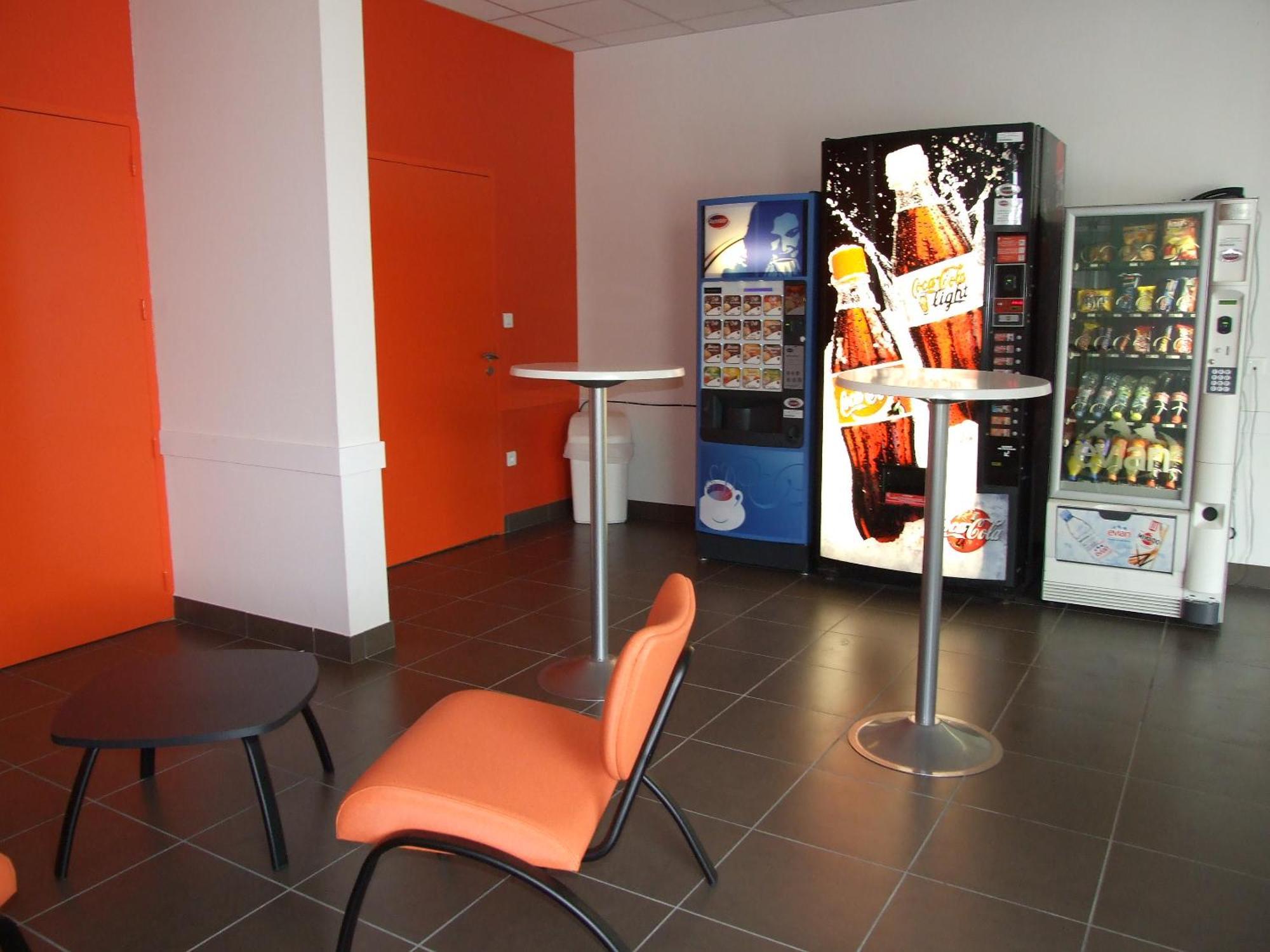 Jf Accueil & Formation Hotel Cholet Eksteriør billede
